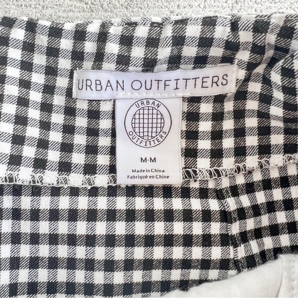 Urban Outfitters Gingham Skirt with Pockets | Size Medium - Picture 2 of 4